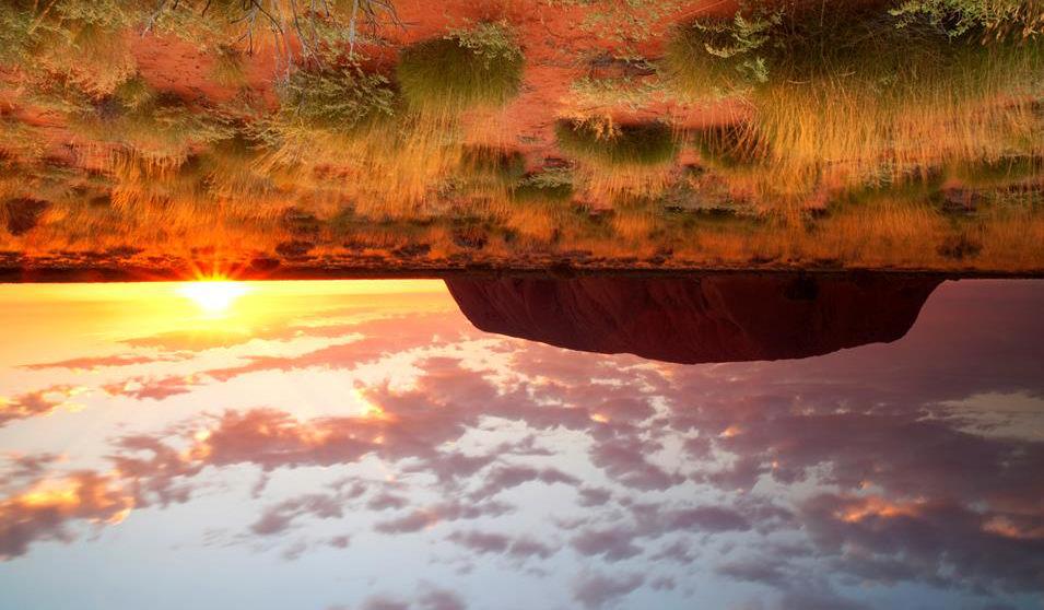 Uluru - Reiser til Australia videre til den skjønne kystbyen Port Douglas, 70 km nord for Cairns, hvor dere skal bo de neste 5 nettene på deres valgte hotell.