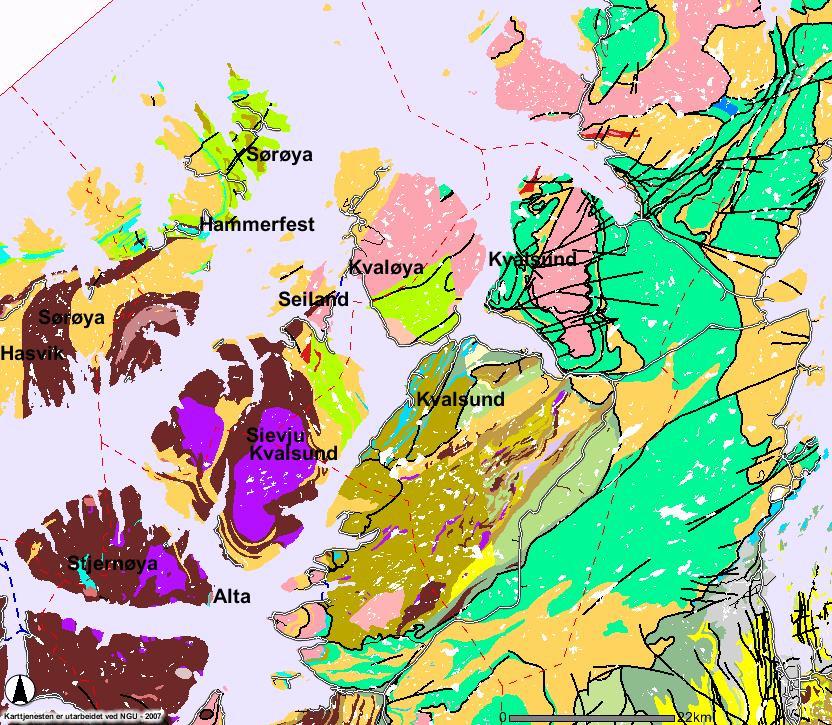 3. Områdebeskrivelse Naturforhold Det undersøkte området ligger i nordligste del av Norge. Naturforholdene er værharde, med tregrense omkring 200-250 moh.
