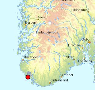 1 Innledning 1.1 Bakgrunn Bakkaåna er elvestrekningen fra Steinsvannet i Steinsvassdraget til samløpet med flere sideløp ved Åmot i Sokndalsvassdraget. Bakkaåna er en av flere lakseførende sidegrener.