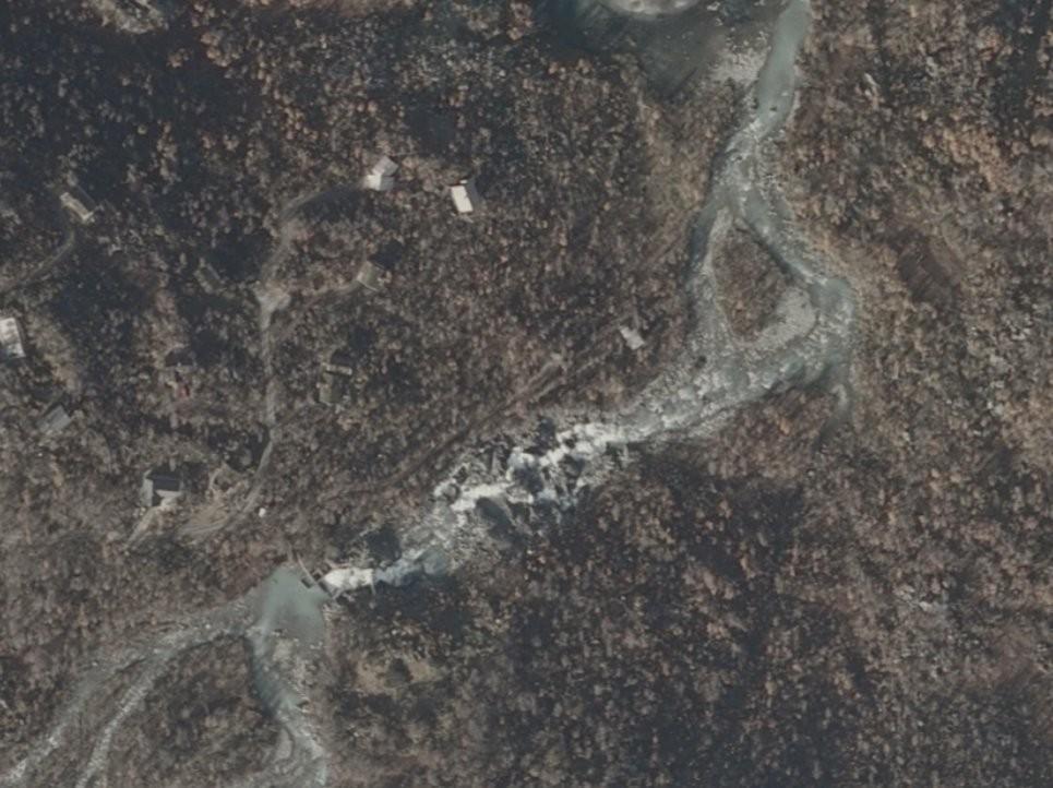 Fig.2 Flyfoto av Måråe der eksisterende dam, rørgtrase og stasjon vises godt. Eksisterende inngrep Det er allerede et kraftverk med tilhørende installasjoner på stedet.