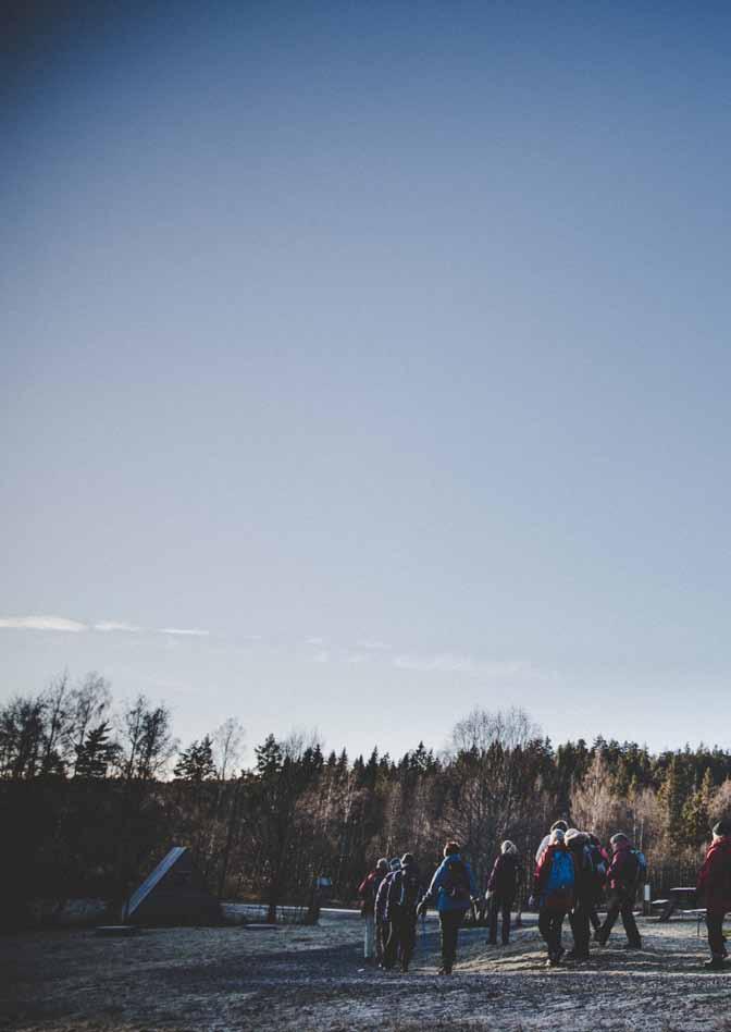 HELDAGSTURER Vår på Hvaler Turkode: 12386 Dato: 11. april Øyriket Hvaler lokker med 830 øyer, holmer og skjær. Vi vandrer langs de beste kyststiene og finner den fineste lunsjplassen.