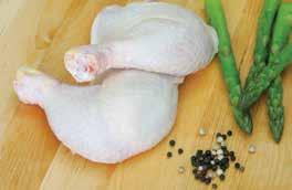 Kyllingkjøtt, strimlet og marinert EPD 1826924 Ingredienser: 86% norsk kyllingkjøtt, vegetabilsk olje (raps), krydderblanding (hvitløk), salt, paprika, sukker, surhetsregulerende middel