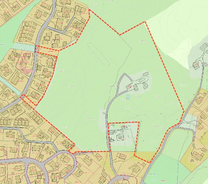 1 Beskrivelse av innspillsområdet 1.1 Område, beliggenhet Området ligger rett øst for eksisterende boligområde på Stenrød, ca. 3 km nord for rådhuset (målt i sykkelavstand).