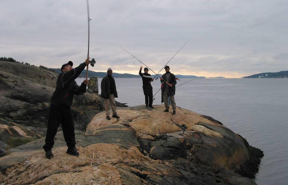 Resultater fra pilotstudie i Oslofjord sommeren 2016 386,000 fritidsfisker 48 nasjoner blant telefon undersøkelsen 94 % Nordmenn!