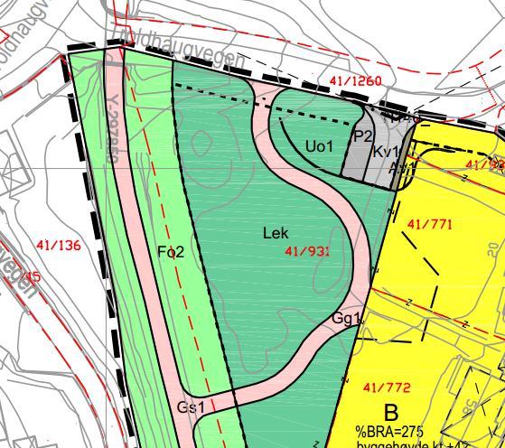 Da vedtatt plan ble behandlet etter plan og bygningsloven av 1985 anså fagetaten det som mest hensiktsmessig at arealet ble avsatt til offentlig vegareal og friområde.