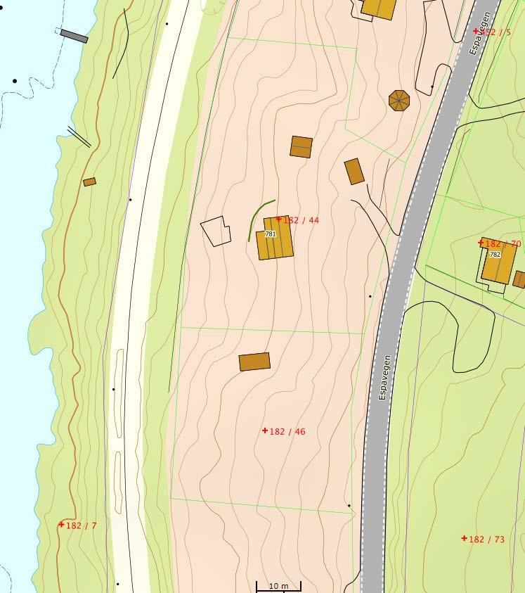 Figur 5 Grunneiendom 182/44 og 182/46 i dagens situasjon, grønne