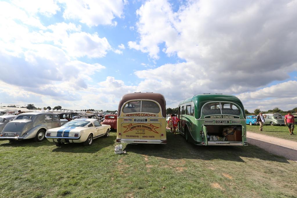 Fredag 13. september - Goodwood Revival Etter frokost starter vi dagen med kjapp informasjon fra reiseleder.