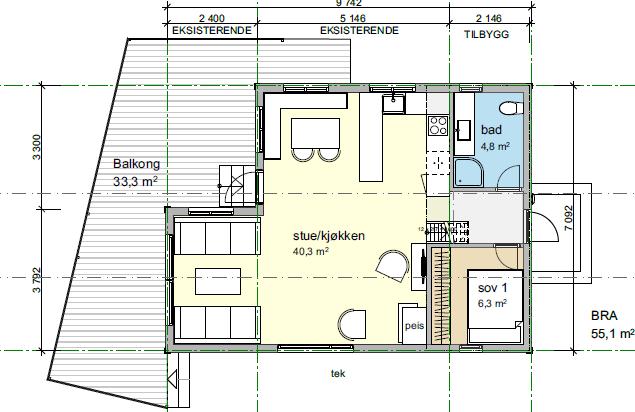 Hytta utvides samtidig noe i bakkant (vekk fra sjøen) Endringene fører til at hyttas bruksareal (BRA) øker med 14 m². Samlet BRA på eiendommen (hytte pluss uthus) blir etter utvidelsen 70 m².