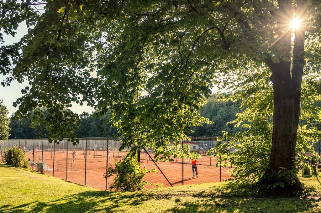 Området Tennisbanen Tennisbanen på Frogner er Norges største utendørsarena