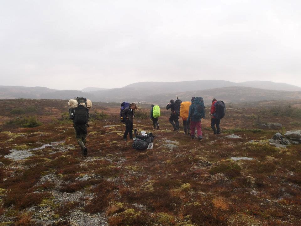 Læring i friluft Hvem er vi: Invitasjon til kurs Trollfjell friluftsråd Læring i friluft Trollfjell friluftsråd arbeider i og for kommunene Leka, Bindal, Sømna, Brønnøy, Vevelstad og Vega.