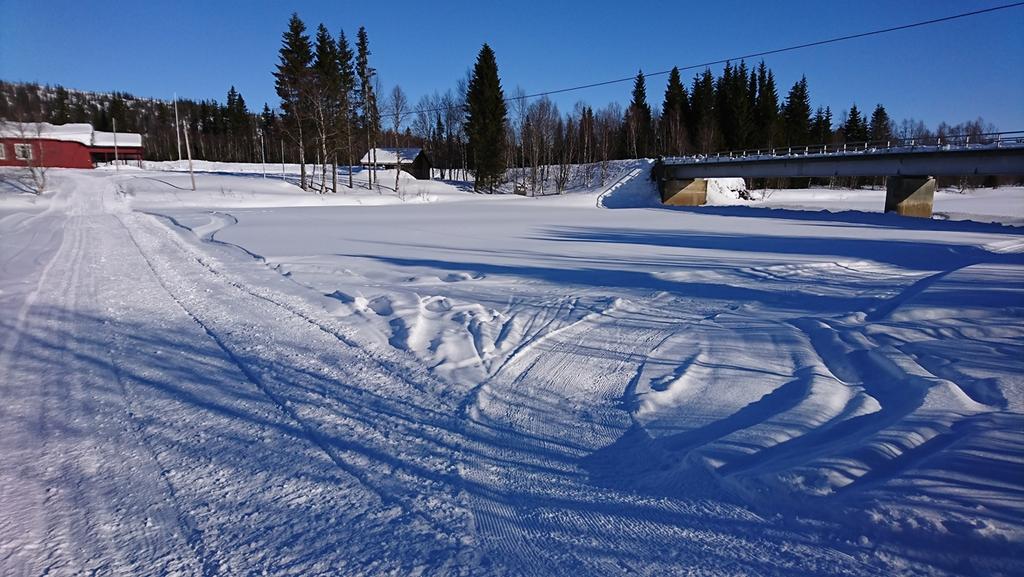 Hovedforskjellen mellom første- og andregangs høring og offentlig ettersyn (midlertidig forskrift kontra permanent forskrift) ligger i at det er et mye større engasjement i den delen av befolkningen