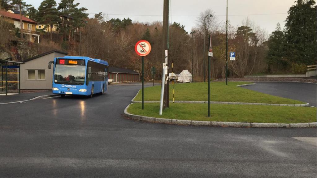 Reguleringsplass Voiebyen Reguleringsplass for buss i Voiebyen. Foto: Bashkim Hadergjonaj Reguleringsplassen i Skonnertveien i Voiebyen ble ferdig anlagt høsten 2017 og satt i drift 2. januar 2018.