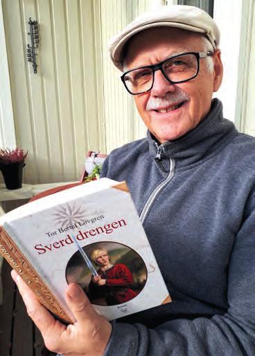 «Sverddrengen» - historisk roman med utgangspunkt i Gjerpen Tor Bertel Løvgren bosatt på Åfoss har denne høsten kommet ut med boken «Sverddrengen» som er første bind i en middelalder-trilogi der