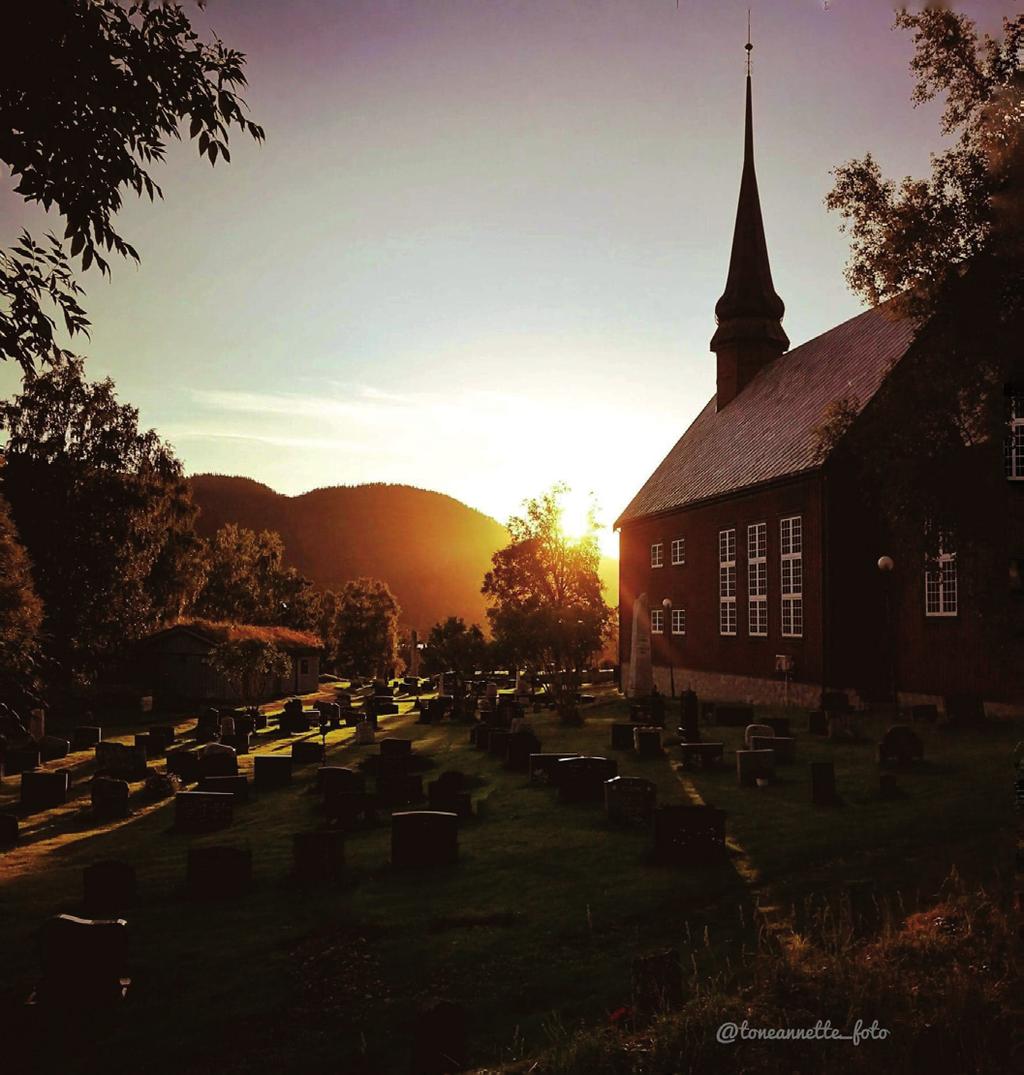 00 Vi synger og spiller julen inn Meldal Songlag Meldal Soul Children Meldal skolekorps Caritatis FAMILIEGUDSTJENESTER JULAFTEN MELDAL KIRKE KL.