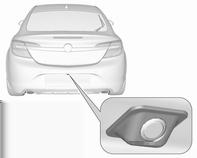 204 Kjøring og bruk 9 Advarsel Ryggekameraet skal ikke erstatte førerens syn. Husk at gjenstander utenfor kameraets synsfelt og parkeringsradarfølerne ikke vises, f.eks.