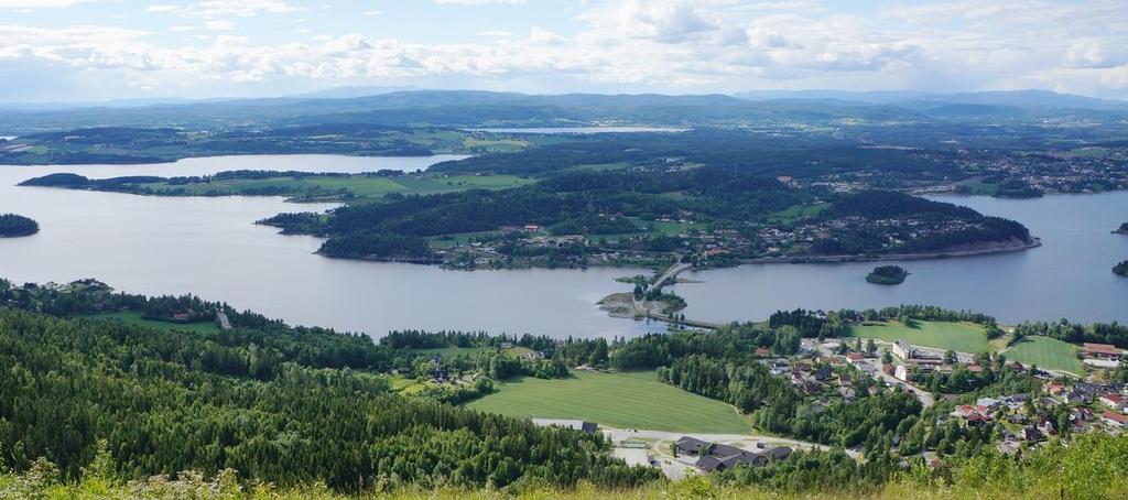 7 av 99 Samlet konsekvens for landskapsbilde vurderes som ubetydelig liten negativ (0/-) Dagsone Sundvollen Kroksund Verdivurdering Strekningen omfatter fjordrommet rundt Kroksund og Sundvollen.