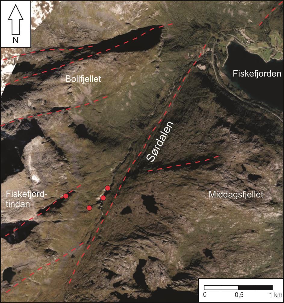 2.2.2.1 Sørdalen Berggrunnen i området Sørdalen er den sørligste lokaliteten langs Fiskefjordlineamentet og strekker seg fra innerst i Fiskefjorden i SSV retning mot Lødingen langs en omtrent 2-3 km