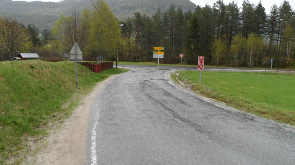 Fartsgrense : Trafikkgrunnlag (ÅDT): Kartdatum: Kartprojeksjon: H1 80 km/t