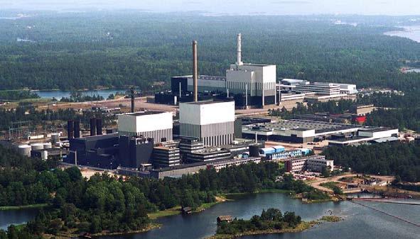 Ny generasjon kjernekraft under utvikling Kjernekraft som er utbygd fra 1950-tallet og fram til idag, består i hovedsak av store, enkeltstående anlegg, basert på uran som brensel Selv om dagens