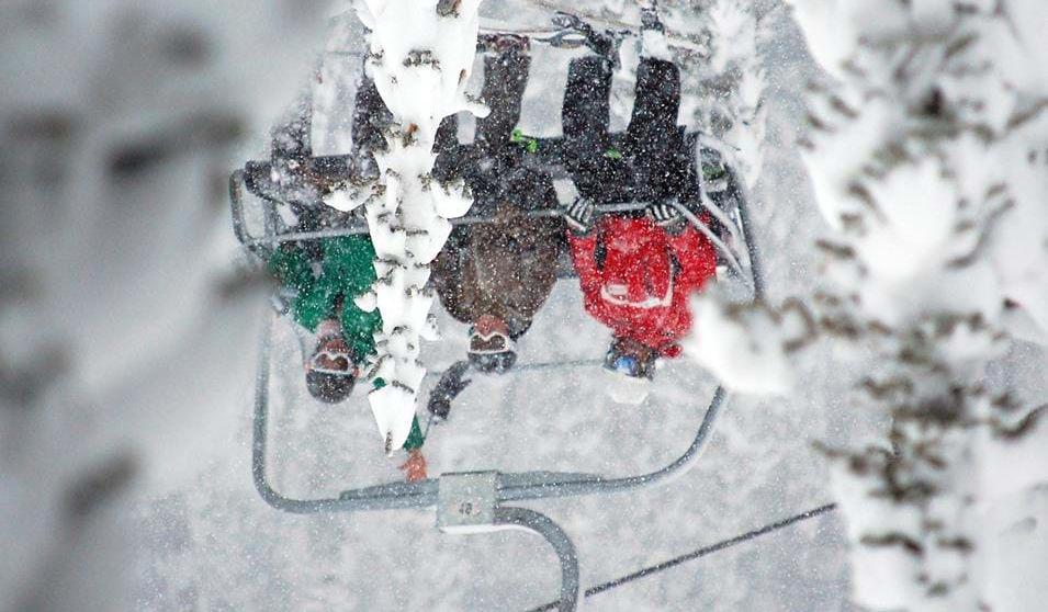 Skiferie i Canada. Foto: Ski Marmot Basin Dag 9: Jasper - Edmonton Etter noen herlige dager på ski i Jasper, går turen nå videre til Edmonton. Dere blir kjørt hele veien.