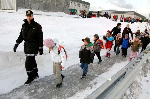 Dagens organisering av trafikksikkerhetsarbeidet i Norge Mange aktører har et