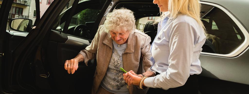 Hvem spør du om hva? Dersom du har spørsmål om bestilt bil, ta kontakt med taxiselskapet du har bestilt hos.