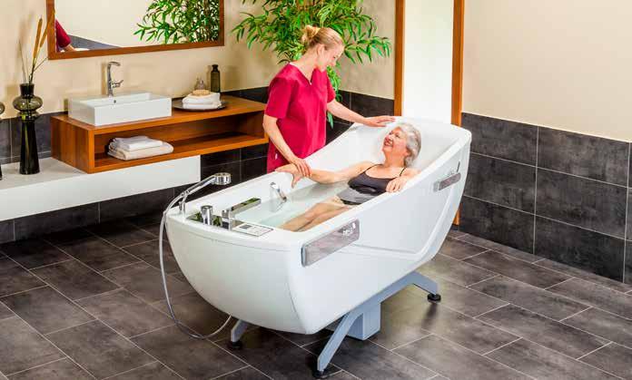 Avero Motion recliner-kar Avero Motion recliner-kar Dette er badekaret for de som ønsker god ergonomi og funksjonalitet kombinert med eksklusivt design og maksimal komfort for sine beboere.