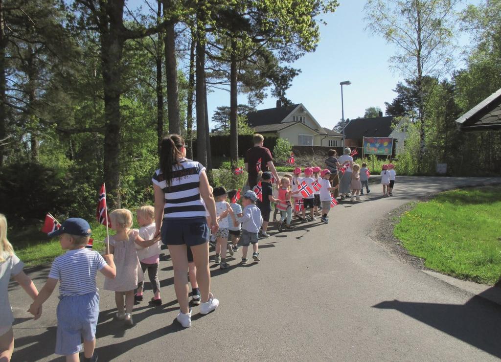 Salmer og sveler Den dyktige gjengen bak julekonserten i Østerhus presenterte søndag 3. juni sine favorittsalmer og andre sanger i Landvik kirke.