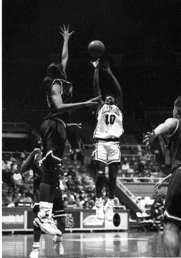 DePaul (12/20/97) Most Rebounds 30 Betty Anderson vs. Eastern Illinois (1/23/75) Most Assists 15 Kim Brombolich vs. Eastern Michigan (1/22/82) Most Blocked Shots 6 Jonelle Polk vs.