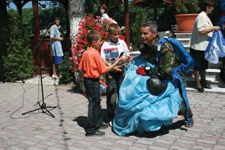 para[utism militar de la Geam`na.