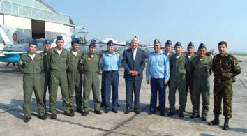 MISIUNE Romanian Air Force received the Air Police service in the Baltic States The Romanian military aviators received the Air Police service in the Baltic States, from the French pilots, during a
