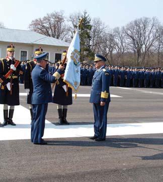 After the Order stipulating Lieutenant General Constantin Croitoru appointment as Chief of Air Force Staff was presented, the Unit Colors and the ensign of Air Force command were taken over.