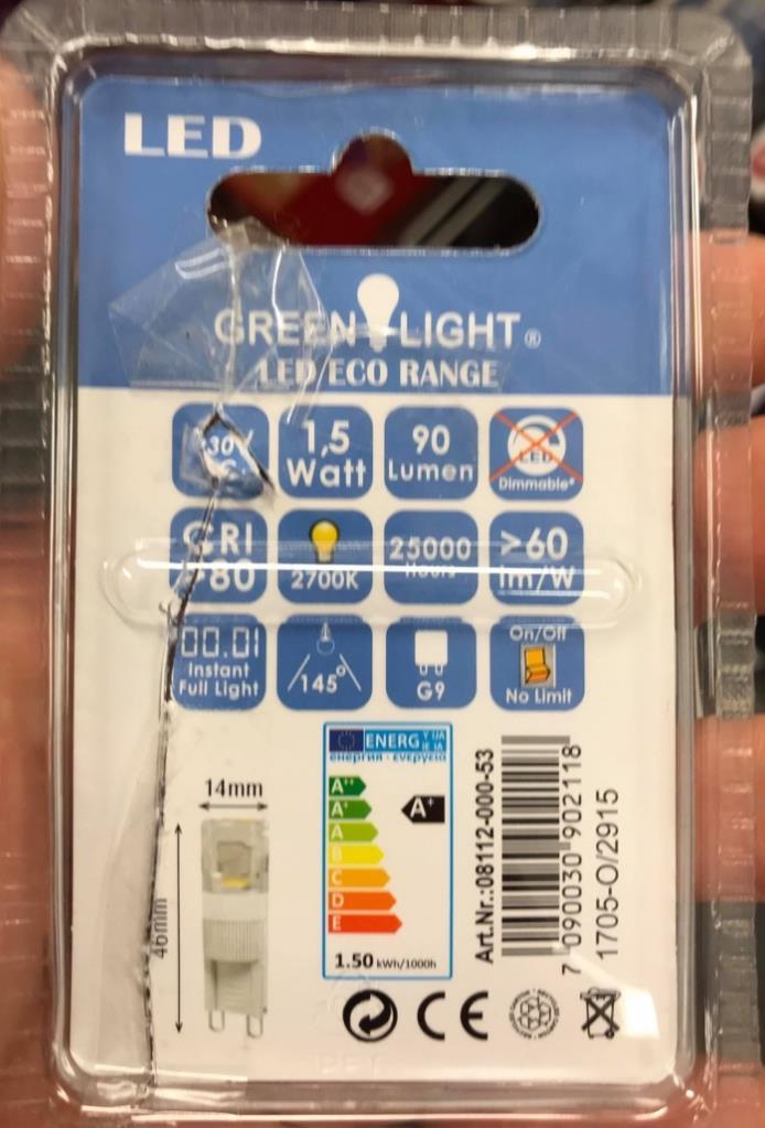 LED-pærer gir derfor mer lumen (lys) per watt enn eldre lyspærer, og langt mindre varme. Den valgte pæren gir 90 lumen med 1,5 watt (Figur 6.9 og Figur 6.10).