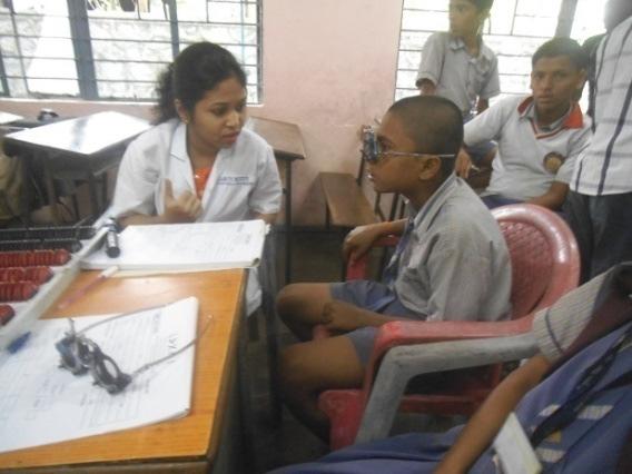 AERWA Arranges an Eye Camp at Nutan Vidya Mandir, Mankhurd: AERWA organized an eye camp to test the eyesight of students of Nutan Vidya Mandir, Mankhurd on Tuesday, 19th Dec.