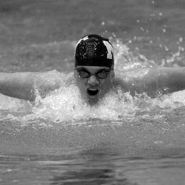 Adam Calloway Fredericksburg, Va. Backstroke Jesse Cohen Mountain Lakes, N.J. Butterfly Ind. Medley Academic Honors Named to Navy s Commandant s List for both semesters of his freshman year.