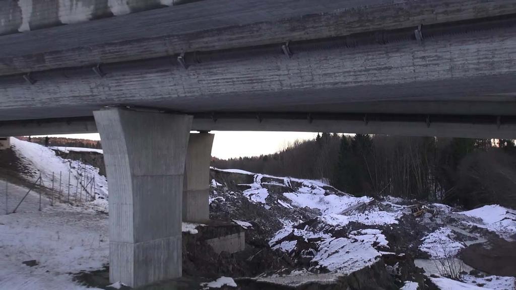 2.3 Hva utløser skred? Skred har ulikt omfang og de oppfører og utvikler seg forskjellig. Fellesnevneren er at alle skred har en utløsende årsak.