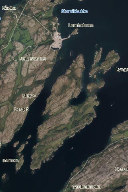 03. BESKRIVELSE AV PLANOMRÅDET 03.1. Beliggenhet Det regulerte området ligger på Kråkøya i Vikna kommune. Området ligger ca 5-6 km nord for Rørvik sentrum, ved innseilingen til Nærøysundet fra nord.
