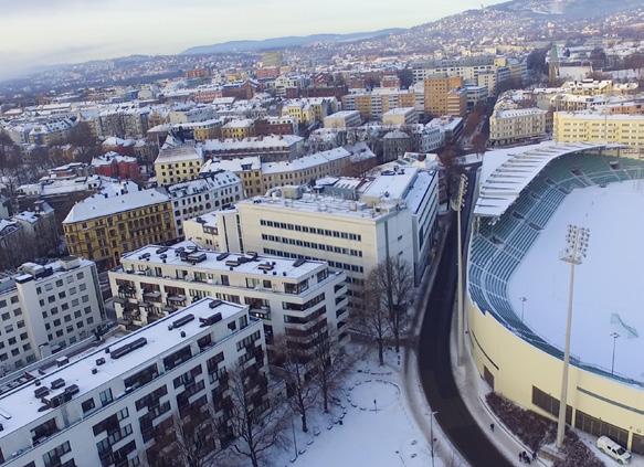 VI TRIVES PÅ BISLETT Akademiet holder til i moderne lokaler i Pilestredet 56, med Bislett stadion og mange kunnskapssentre, blant annet Høgskolen i Oslo, som våre nærmeste naboer.