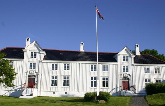 næring og boligområder om hverandre.