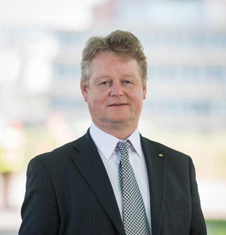 Mads Andreassen (f.1980) Andreassen er utdannet Siviløkonom fra NHH. Han har arbeidet med kapitalforvaltning siden 2004.