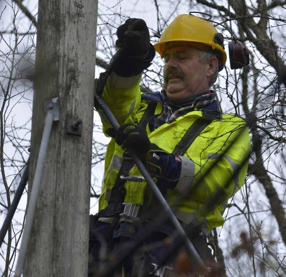 De samme bestemmelsene finner man i Hovedavtalen KS Del C for de som går på Energiavtalen med KS Bedrift: Se 3-1 i HA LO/KS Del C. Dette er avtalebestemmelsene i aml.