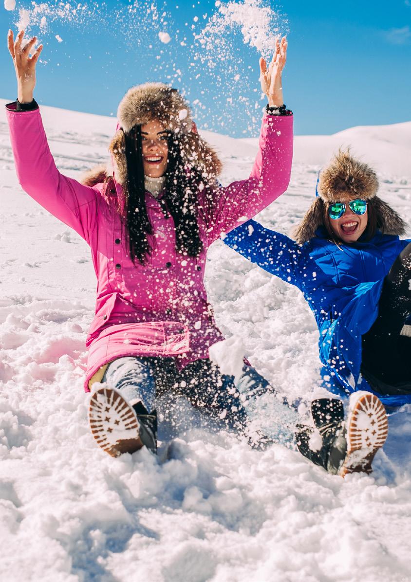 FRITIDSKLUBBENES ÅPNINGSTIDER Tirsdag: 17.30-21.00 på Kalbakkenklubben (junior) Onsdag: Torsdag: Fredag: Lørdag: 17.30-21.00 på Ammerudklubben (junior) 17.30-21.00 på Raven Romsås (junior) 18.00-22.