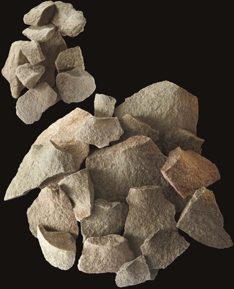 292 KYSTENS STEINALDER I AUST-AGDER a b 5 cm Figur 2.4.1.9: Utvalgt økserelatert avslagsmateriale av bergart fra Krøgenes D2. Ill.: G. Reitan / S. Viken / KHM. Figure 2.4.1.9: Selected adze production waste from Krøgenes D2.