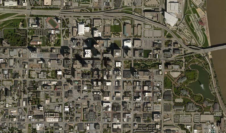 PARKIG AERIAL 1 480 Parking Locations Location Stalls Available 1 19 th & Chicago 257 2 19 th & Capitol 30 2 3 4 17 th & Douglas 150 11 th & Jackson 100+ DODGE STREET 5