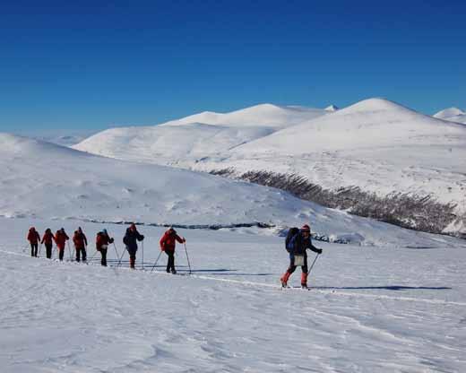 Returadresse: DNT Oslo og Omegn Pb. 7 Sentrum, 0101 Oslo If you want to go fast, go alone. If you want to go far, go together. (afrikansk ordtak) Fra Rondane.