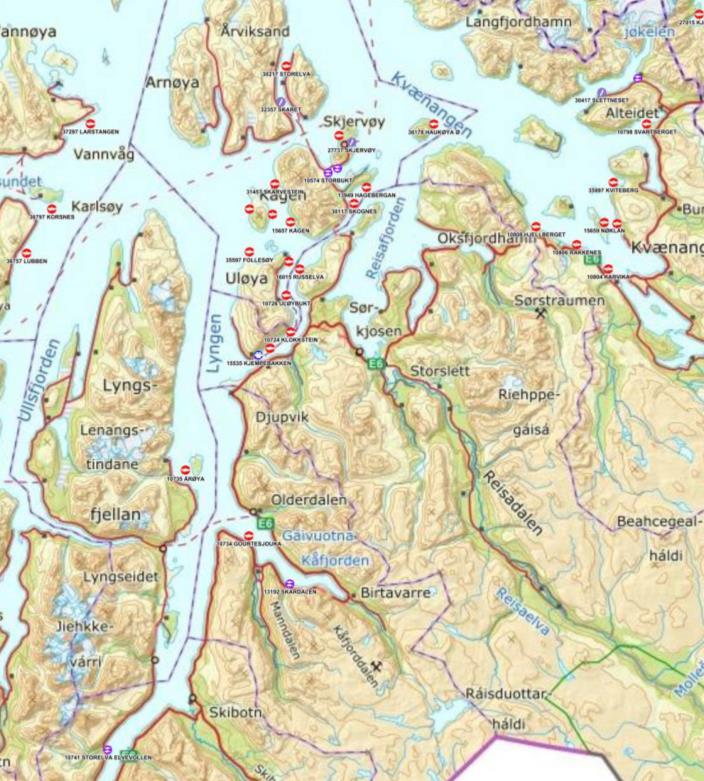 Figur 4-3 viser godkjente lokaliteter, slakterier, settefiskanlegg mv i Nord-Troms pr oktober 2018.