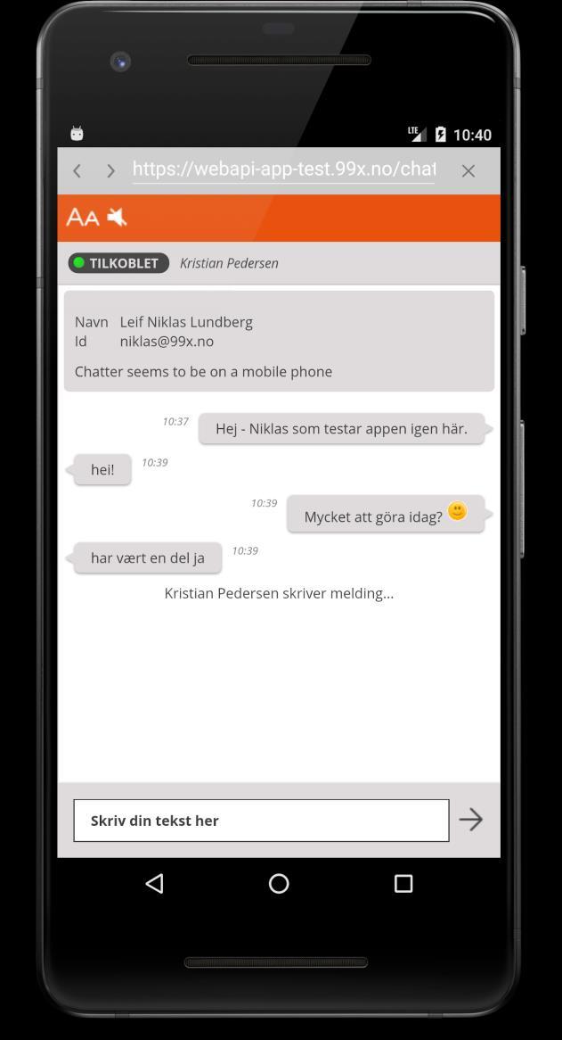 Chat Hvis brukeren trykker på Start a chat i Contact-fanen (forrige seksjon) blir bruker omdirigert til en nettbasert chat-klient.