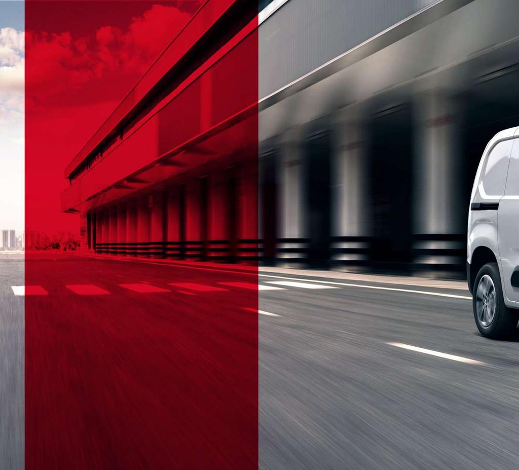 MOTORER AV SISTE GENERASJON DYNAMISKE KJØREEGENSKAPER Nye Citroën Berlingo Van er utstyrt med PureTech*- bensinmotorer og BlueHDi-dieselmotorer, som er tilpasset alle typer bruk, både i og utenfor