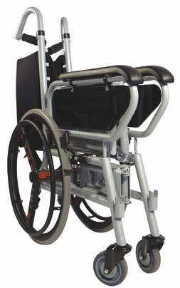 Minimaxx Minimaxx er en anvendelig rullestol som enkelt legges sammen for transport. Stolen kommer i fire ulike bredder, med eller uten skivebrems.