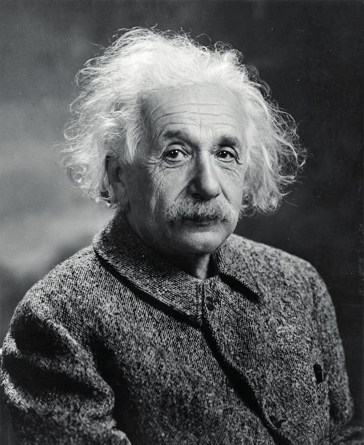 Figur 1. Albert Einstein i 1947. Fra Wikimedia Commons. Da han senere studerte ved universitetet i München, mobbet han lærerne for deres mangelfulle forståelse.